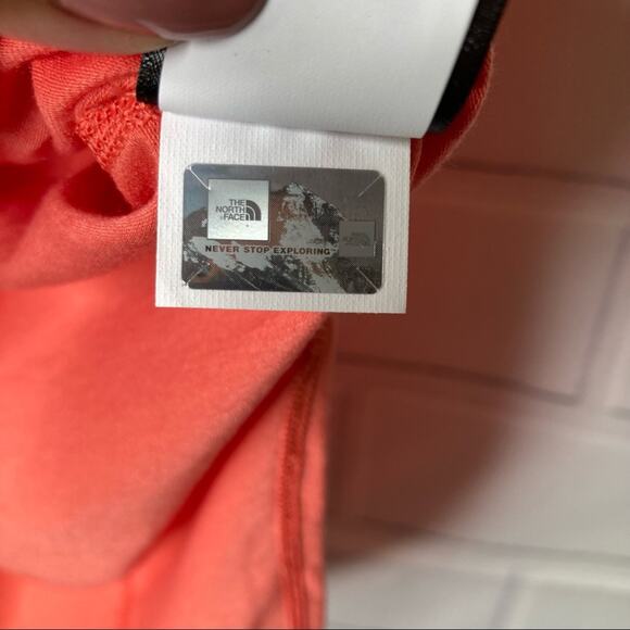 The North Face Workout Spiced Coral T-Shirt Blouse Size XS #NF0A3LMDHEY - Picture 12 of 13